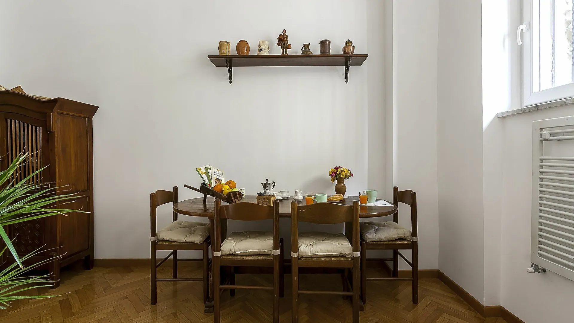 Apartment Margherita A Chiaia Naples